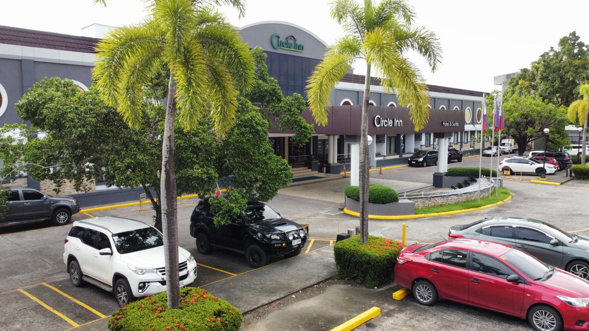 Circle Inn Hotel And Suites Bacolod Eksteriør billede